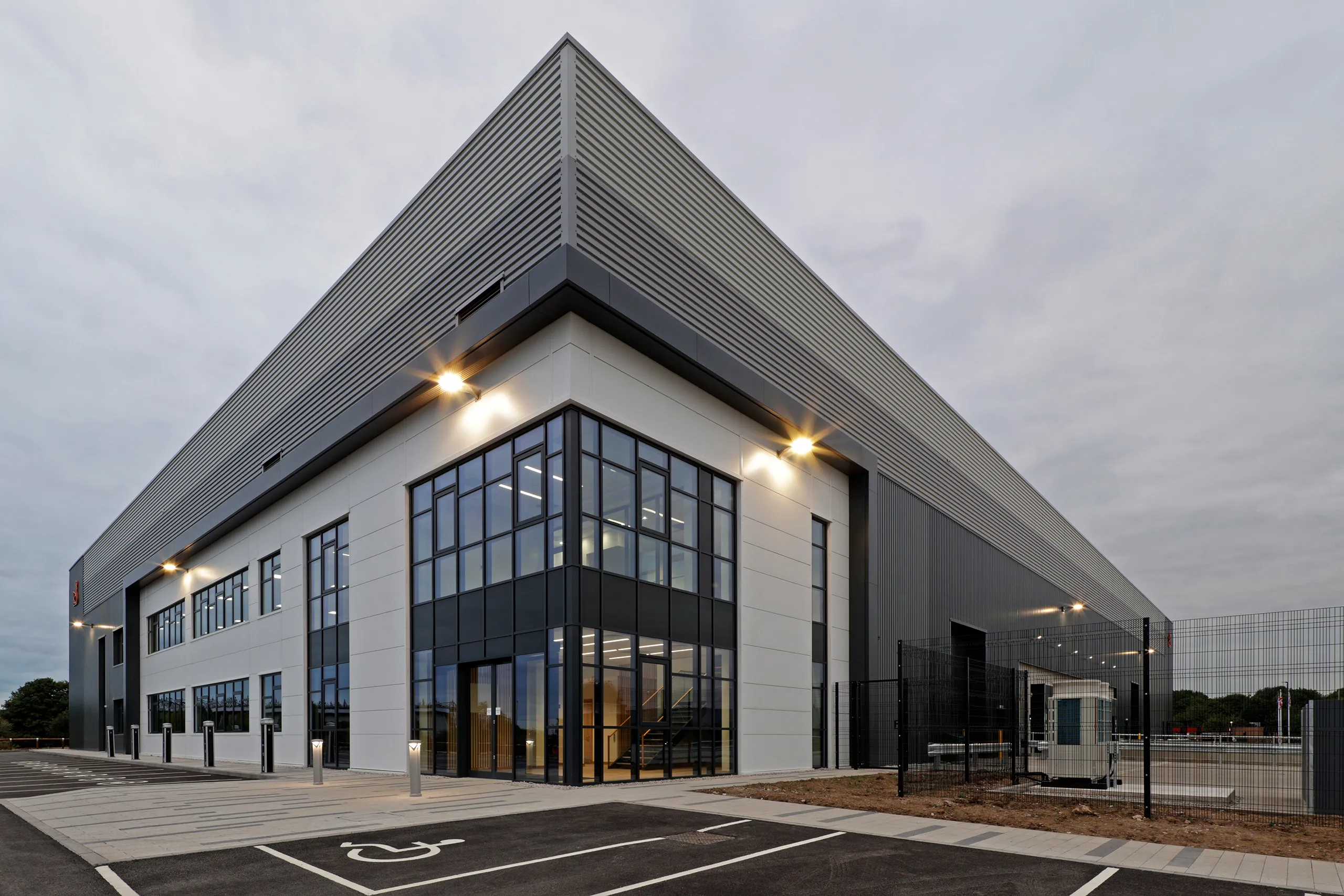 st-modwen-park-derby-unit-entrance