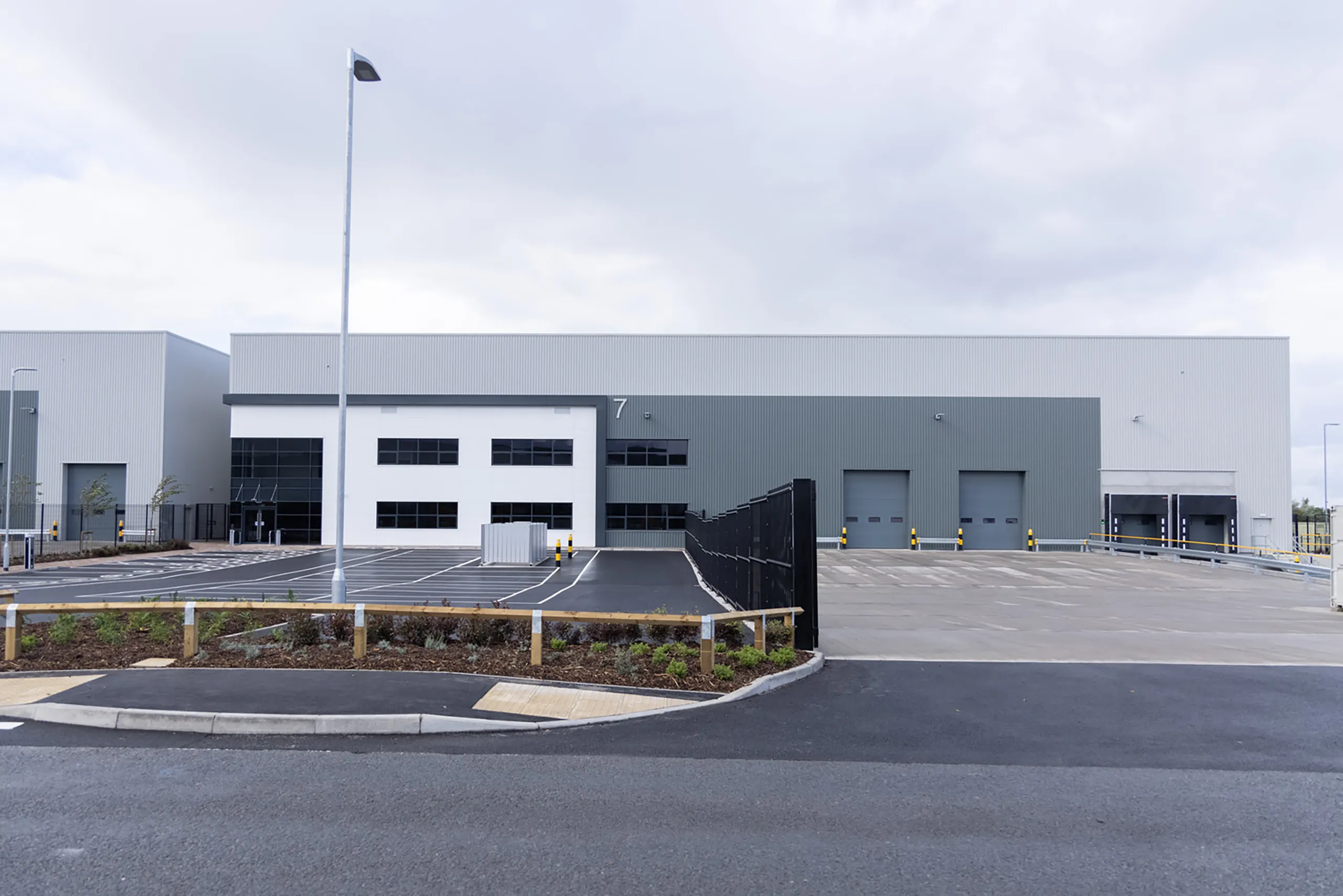 st-modwen-park-gloucester-unit-7