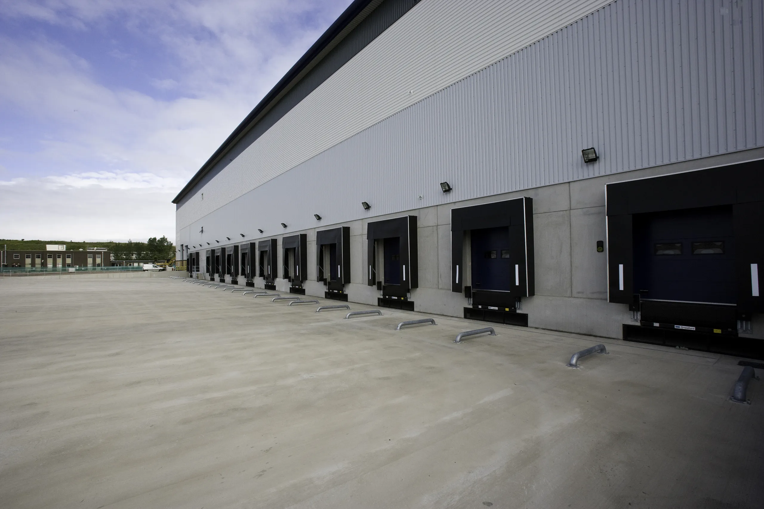 Access 18 Avonmouth unit doors