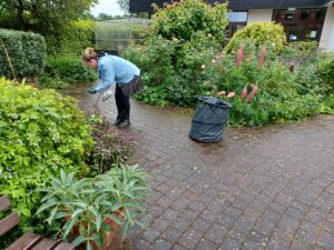 volunteering at Birmingham Hospice Gardens
