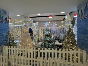 Workman festive atmosphere Workman festive atmosphere